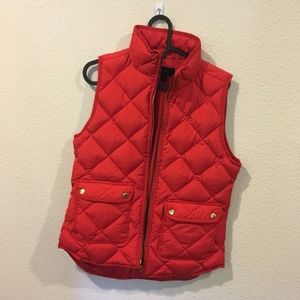 J. Crew Jackets & Coats - NWT J. Crew red quilted vest J. Crew Jackets & Coats - NWT J. Crew red quilted vest